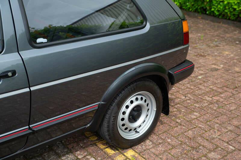 Bild 25/50 von Volkswagen Golf II GTi 1.8 (1986)