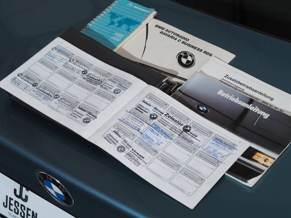 Image 34/59 of BMW 850Ci (1994)