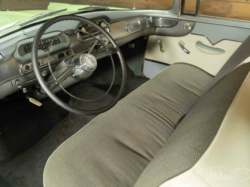 Afbeelding 2/8 van Hudson Hornet Custom (1956)