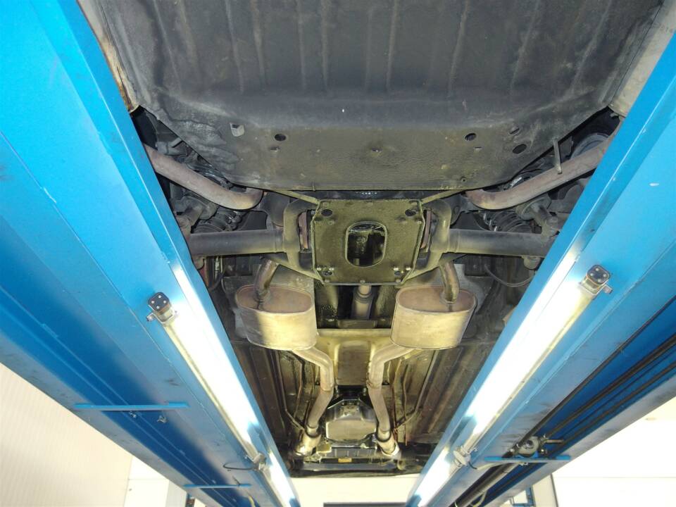 Image 83/99 de Jaguar XJS 5.3 V12 (1990)