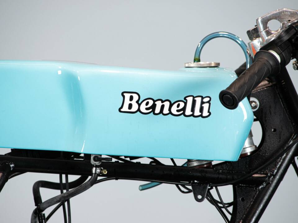 Bild 33/50 von Benelli 125 Sport Special (1974)