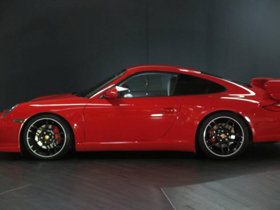 Image 8/50 of Porsche 911 Carrera 4S (2011)
