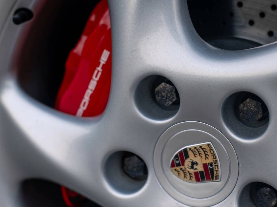 Afbeelding 17/19 van Porsche 911 Carrera 4S (1998)