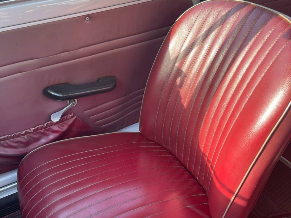 Image 10/56 of SEAT 850 Speciale (1971)
