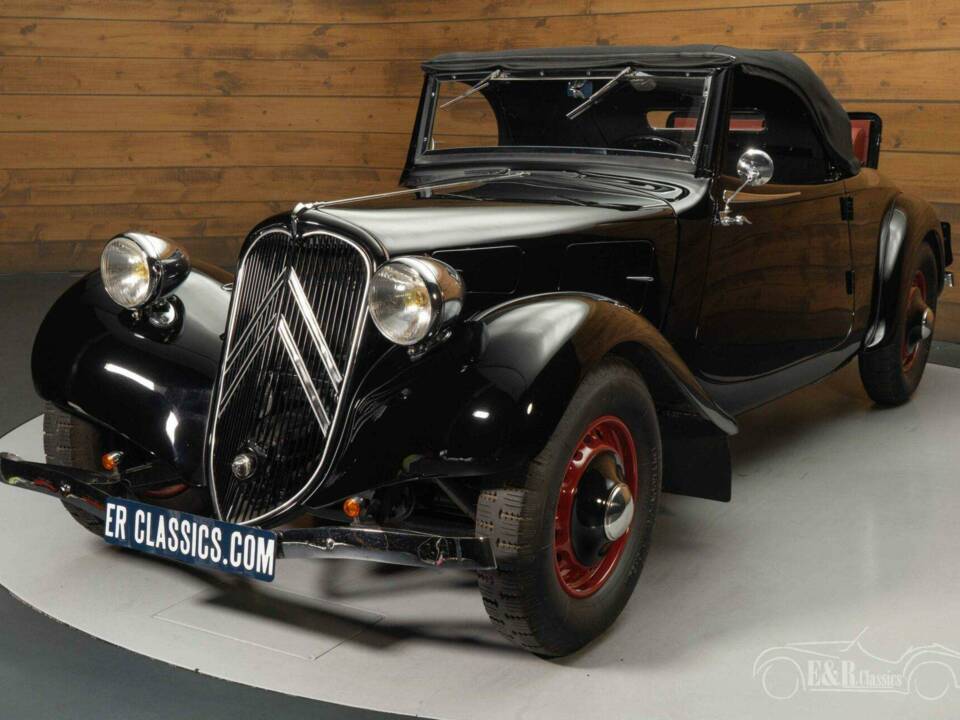 Afbeelding 10/19 van Citroën Traction Avant 11 BL Légère (1937)