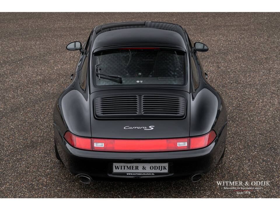 Image 12/32 de Porsche 911 Carrera S (1997)