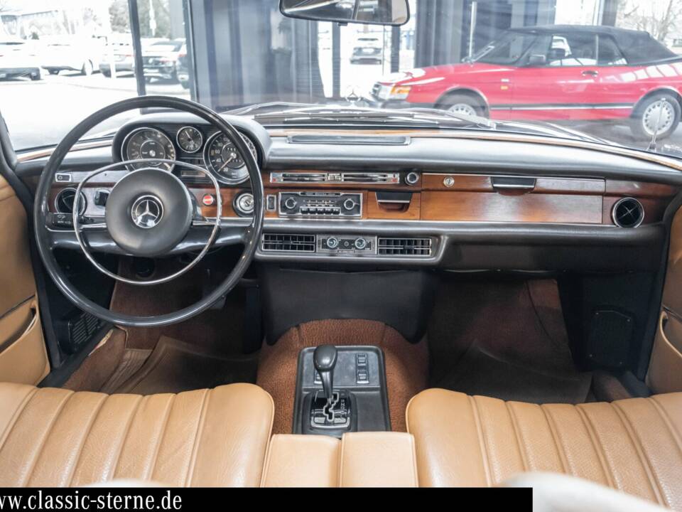 Bild 13/15 von Mercedes-Benz 280 SEL 4,5 (1971)