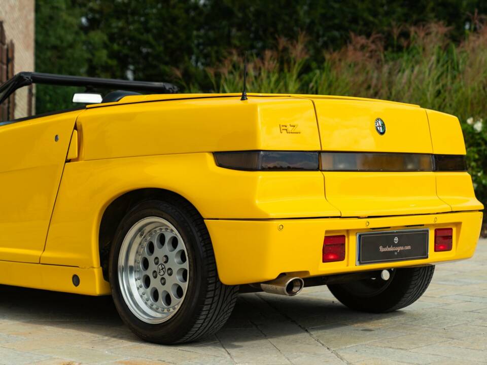 Immagine 34/50 di Alfa Romeo RZ (1994)