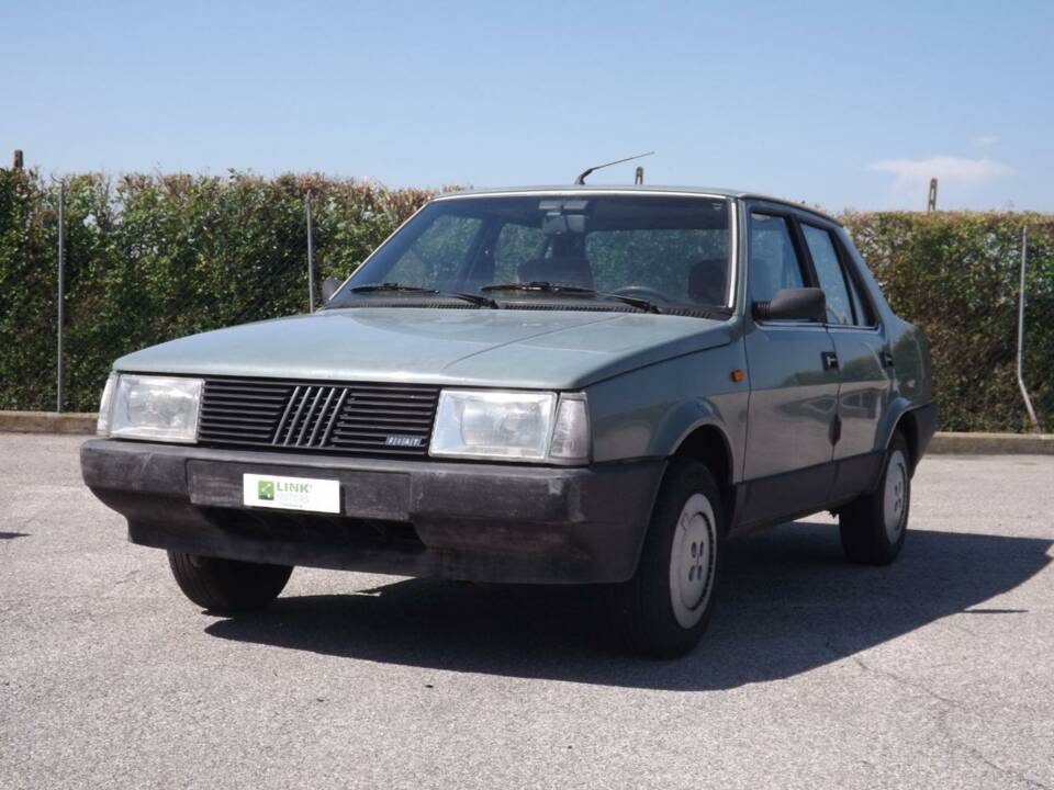 Image 2/50 of FIAT Regata 70 S (1984)
