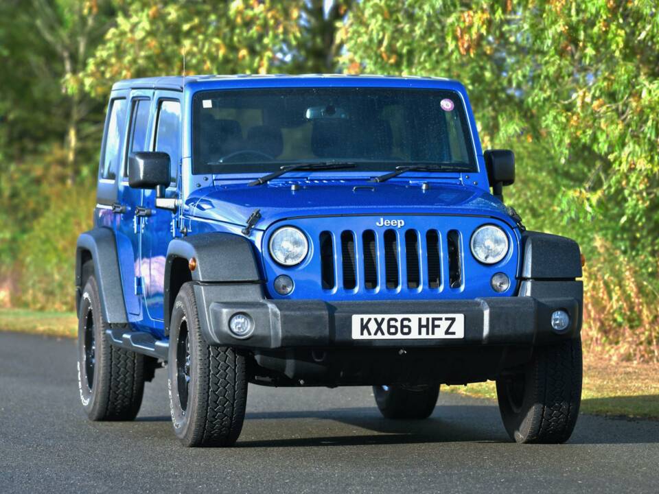 Bild 3/50 von Jeep Wrangler 3.8 &quot;75th Aniversary&quot; (2016)