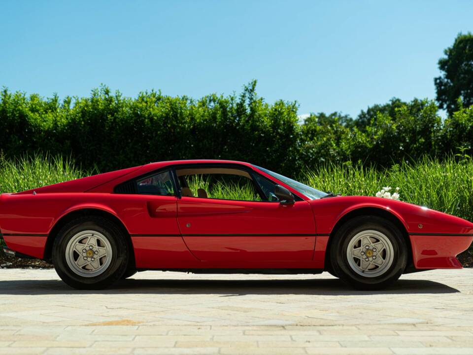 Afbeelding 22/50 van Ferrari 308 GTB (1981)