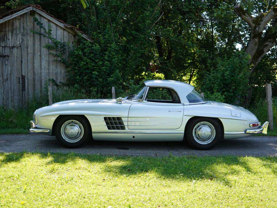 Afbeelding 33/38 van Mercedes-Benz 300 SL Roadster (1962)