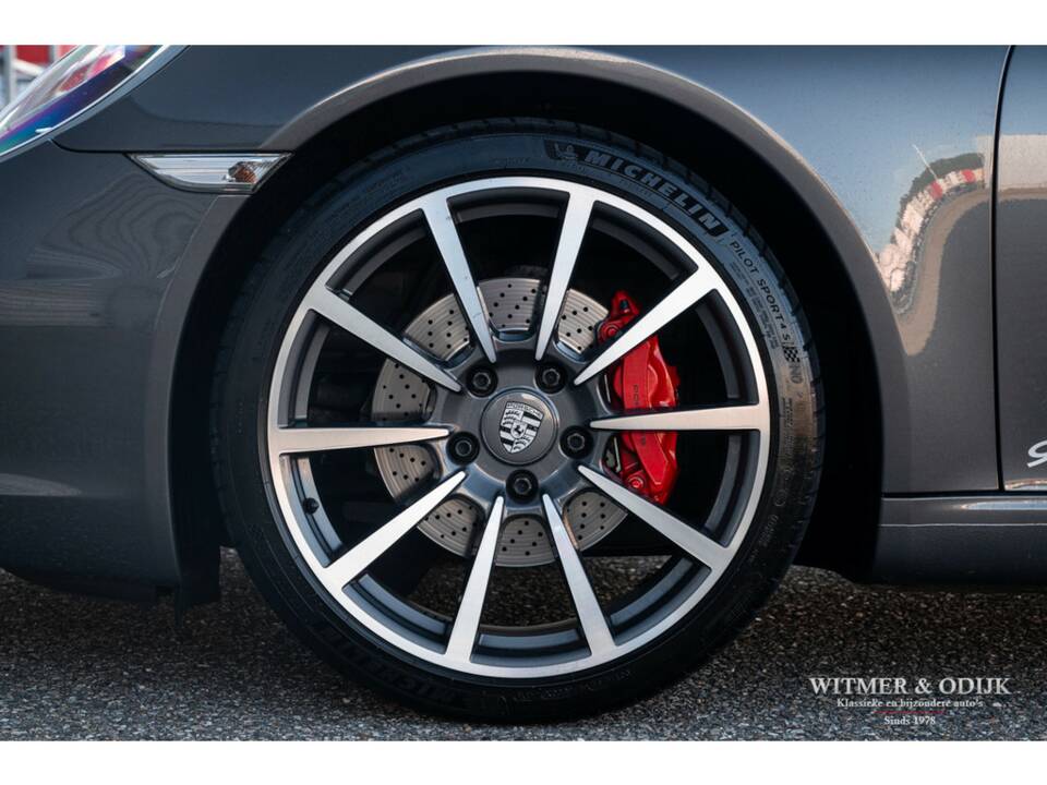 Bild 16/34 von Porsche 911 Carrera (2012)