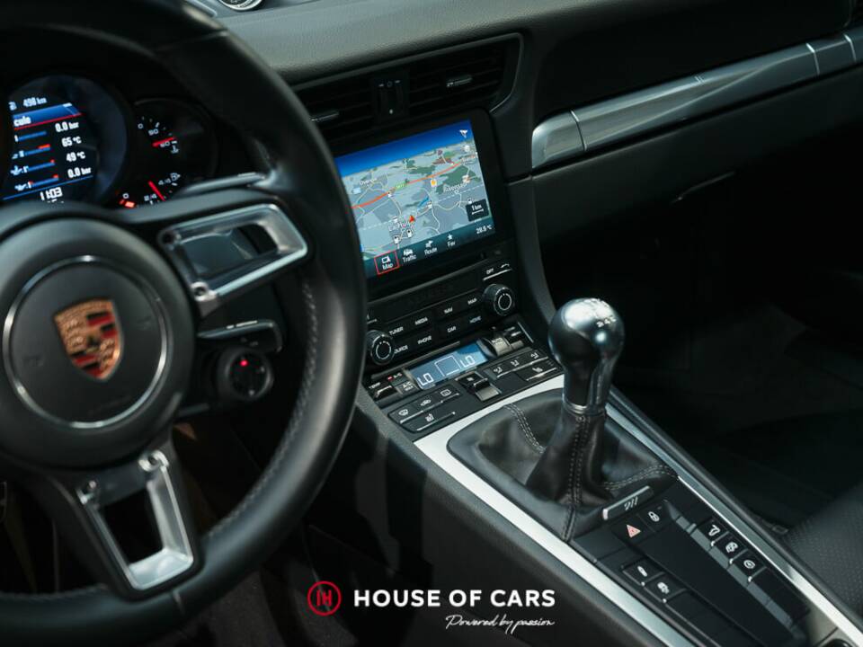 Imagen 19/23 de Porsche 911 Carrera (2017)