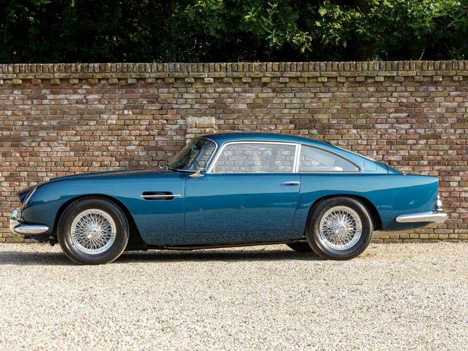 Afbeelding 46/50 van Aston Martin DB 4 Vantage (1962)