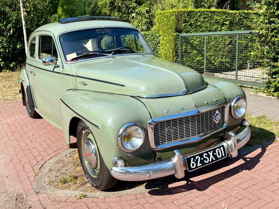 Image 1/8 of Volvo PV 544 (1960)