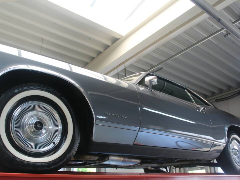 Image 7/50 of Buick Riviera Coupe (1969)