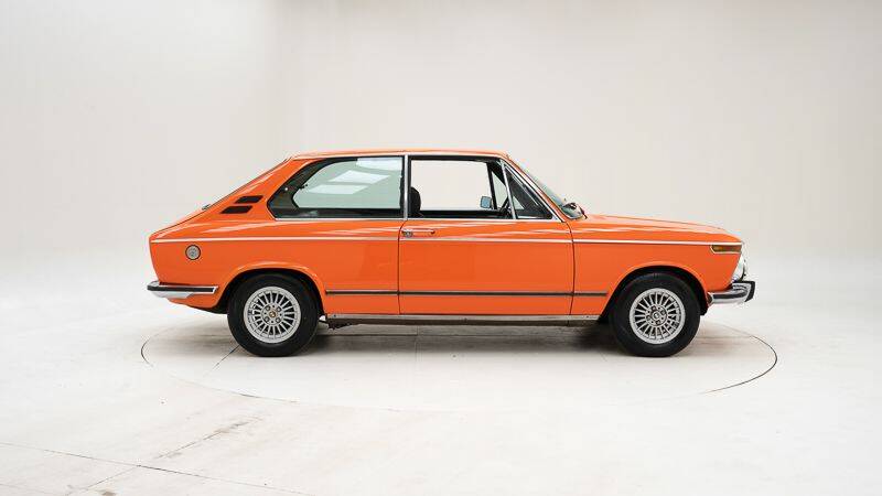 Image 6/15 de BMW Touring 2000 (1973)