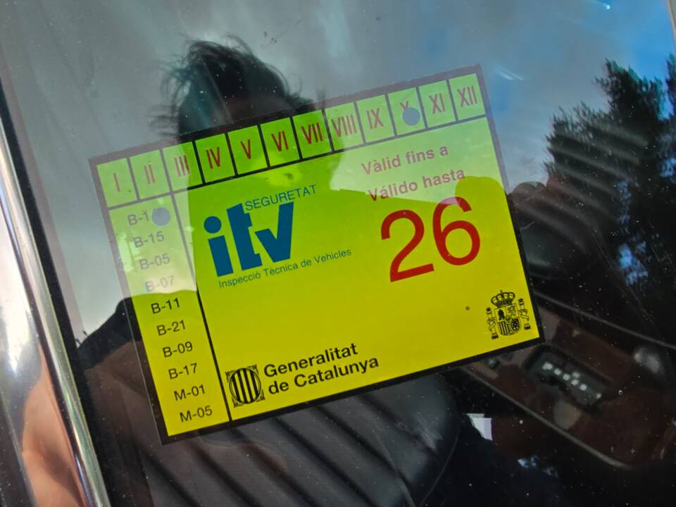 Image 18/34 of Mercedes-Benz 500 SL (1986)