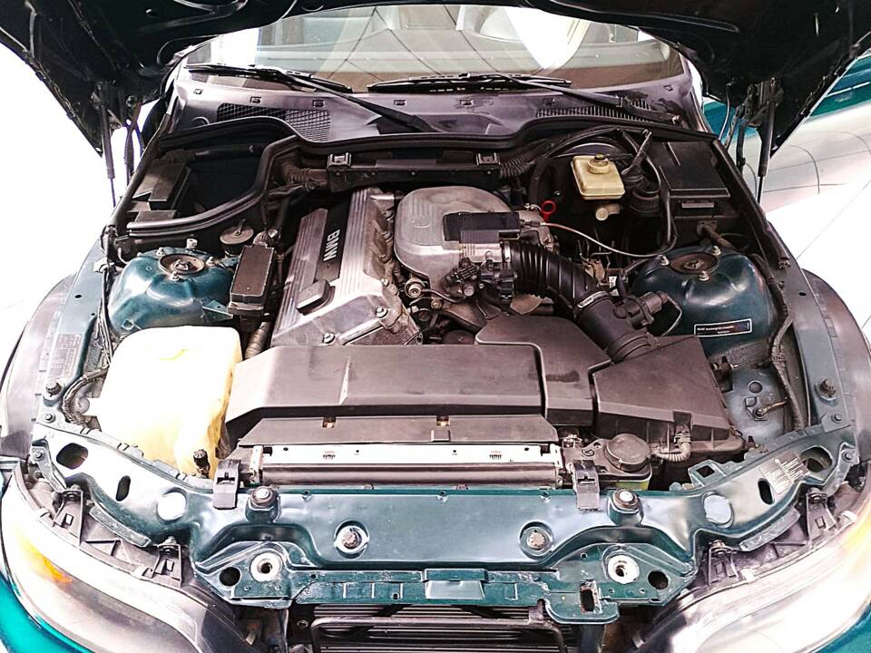 Image 38/43 of BMW Z3 1.9 (1997)