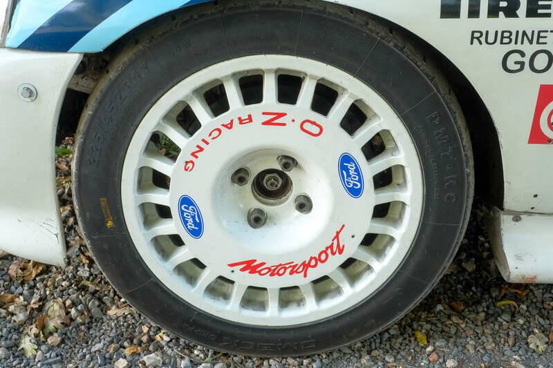 Bild 20/50 von Ford Escort RS Cosworth (1997)