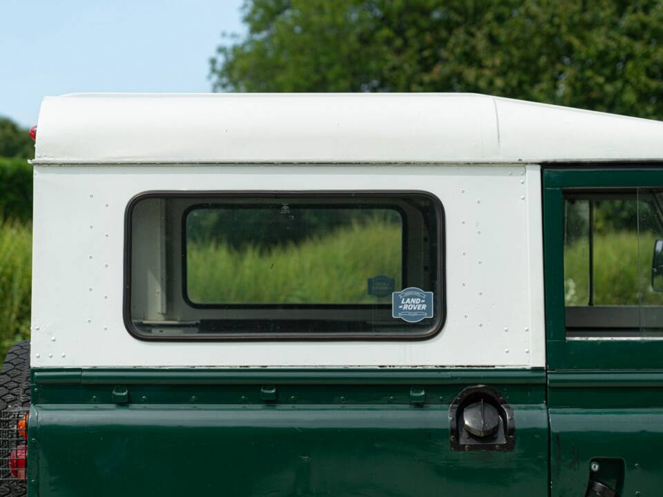 Obraz 21/50 pojazdu Land Rover 88 Lightweight (1977)