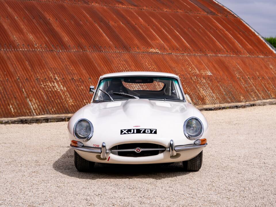 Afbeelding 5/46 van Jaguar E-Type 3.8 (1962)