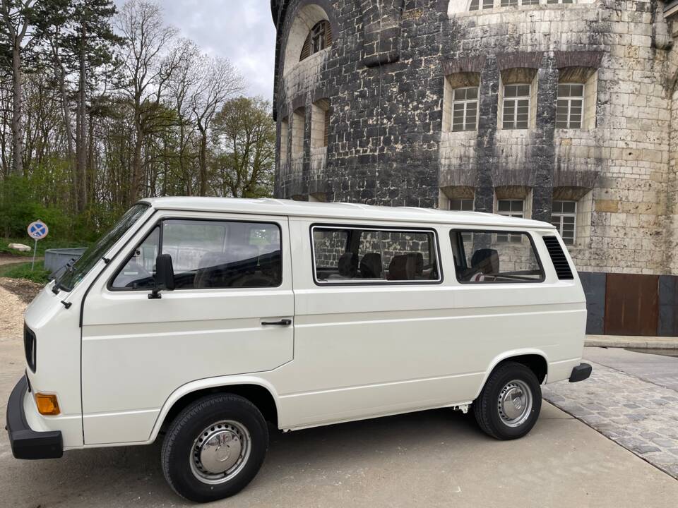 Imagen 7/40 de Volkswagen T3 Kombi 2.0 (1981)
