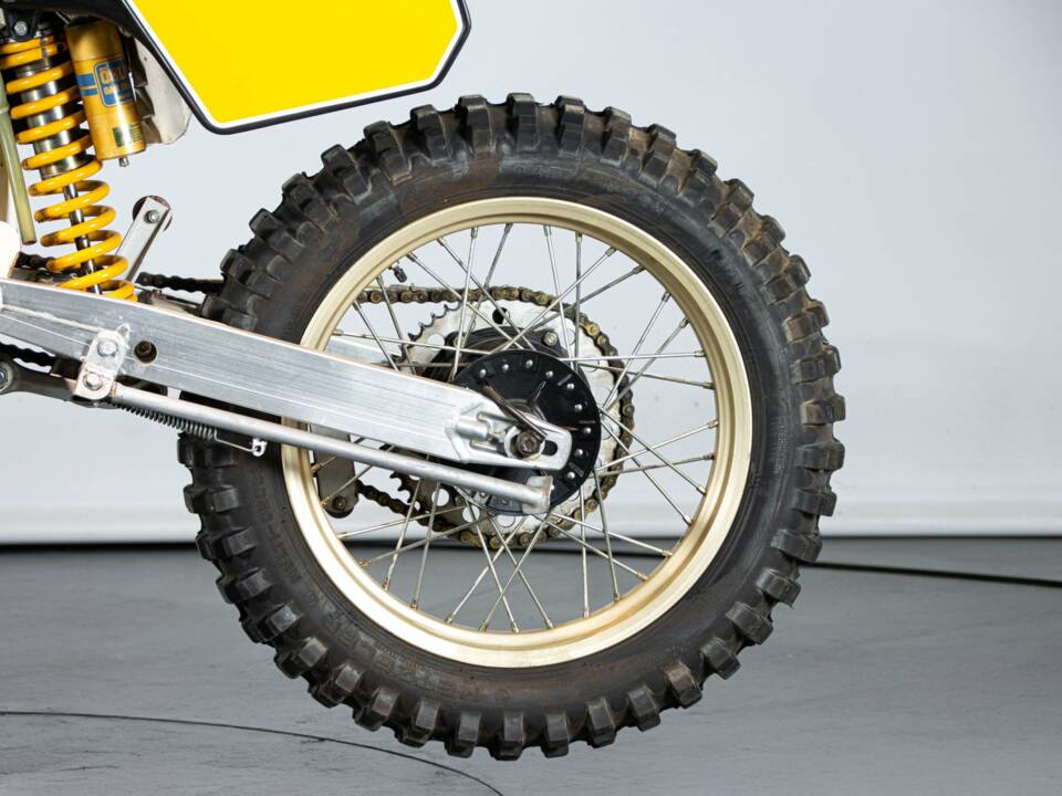 Immagine 18/50 di Husqvarna DUMMY (1987)