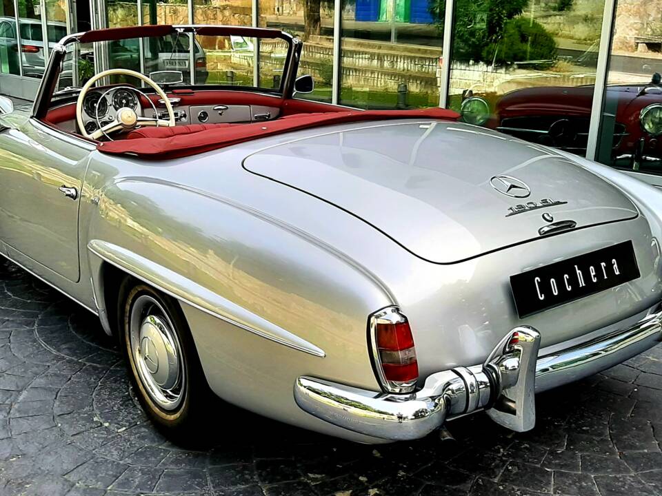 Image 6/13 de Mercedes-Benz 190 SL (1957)