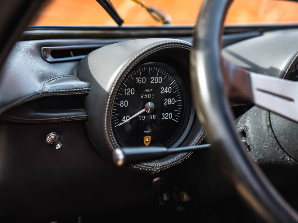 Afbeelding 17/56 van Lamborghini Miura P 400 S (1969)