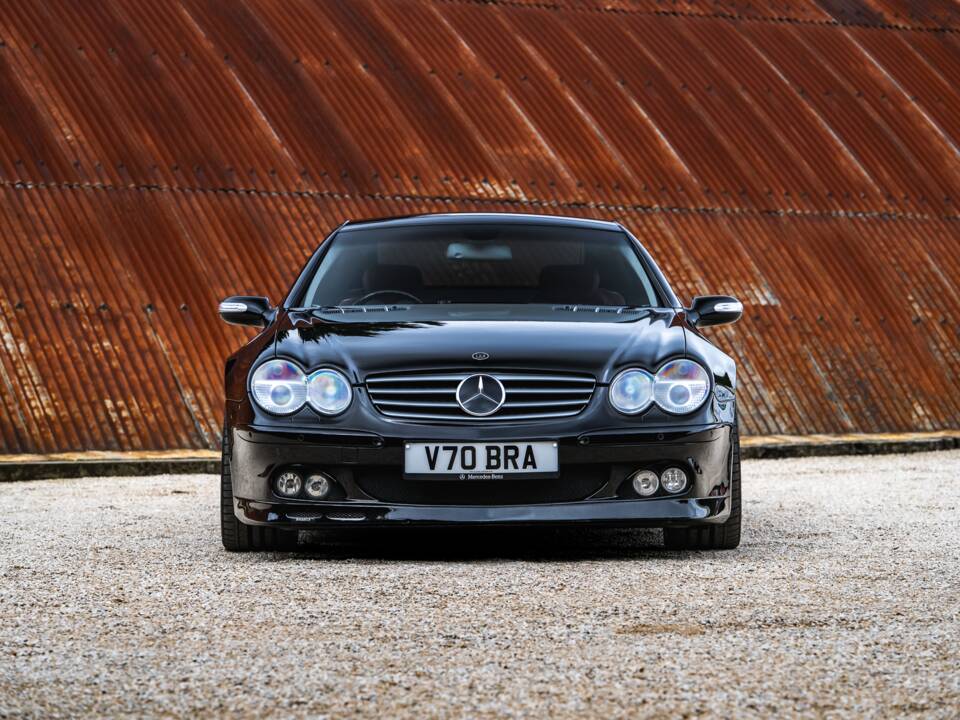 Image 44/47 of Mercedes-Benz SL 600 (2004)