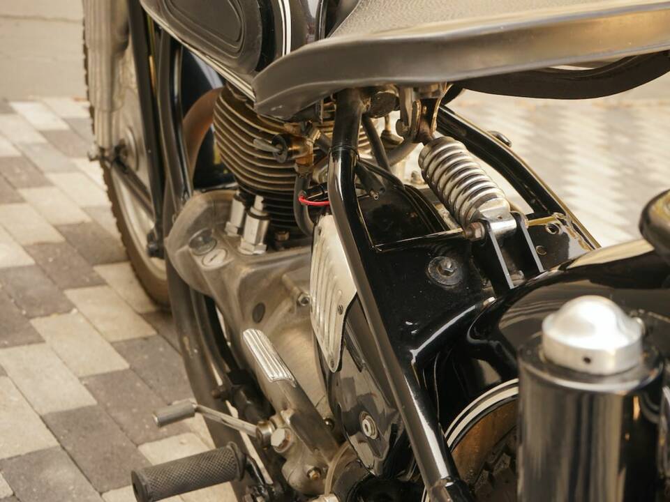 Image 12/66 de BMW DUMMY (1958)