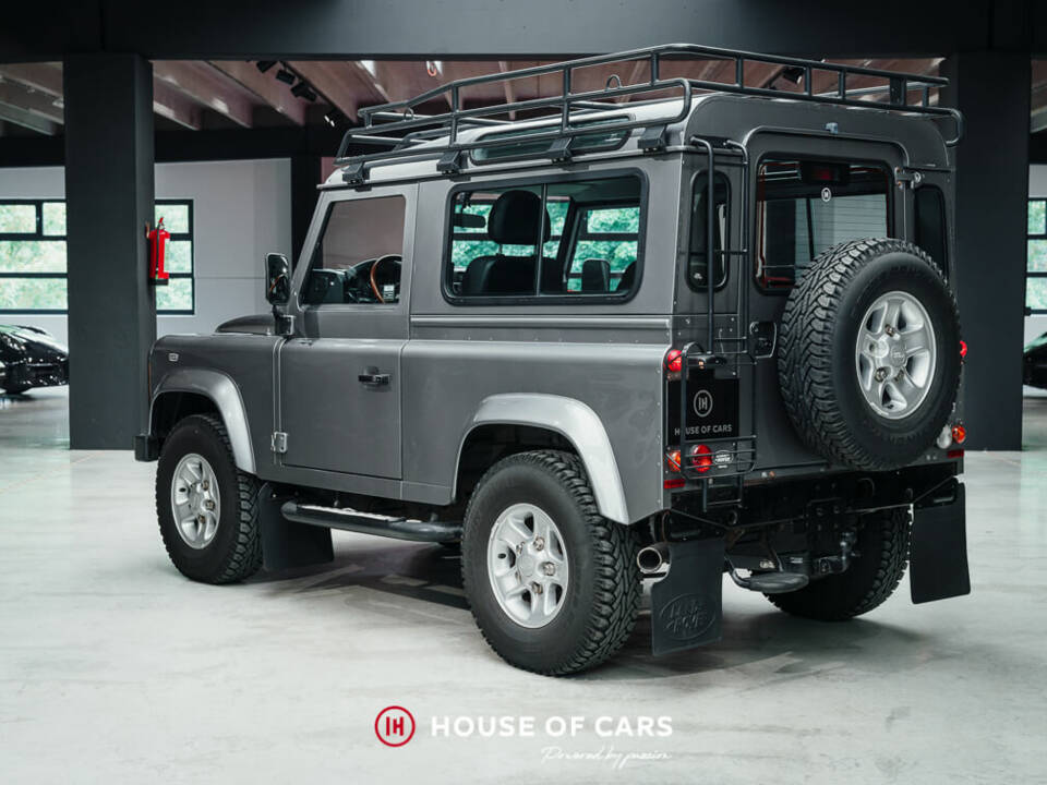 Image 9/25 of Land Rover Defender 90 (2013)