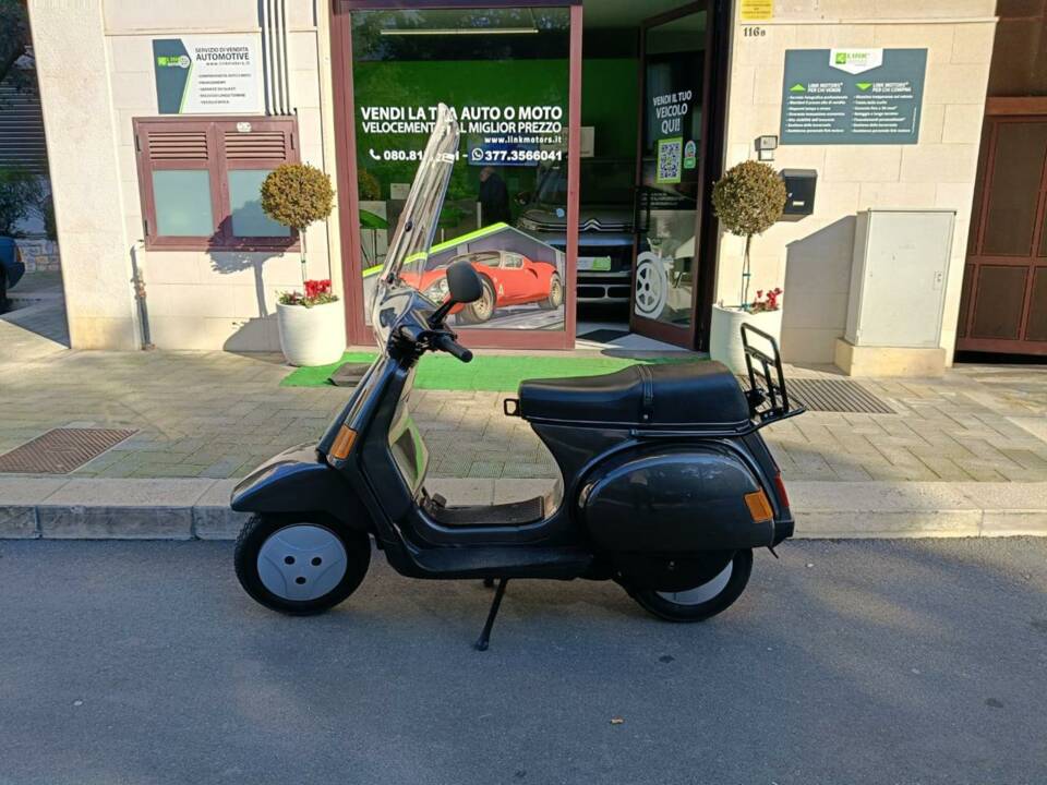 Bild 29/31 von Piaggio Vespa Cosa 125 (1988)