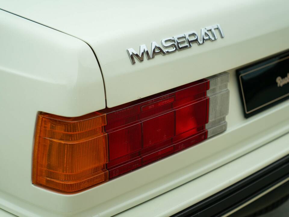 Immagine 23/50 di Maserati Biturbo Spyder i (1989)