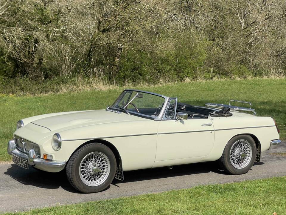 Image 4/11 de MG MGC (1967)