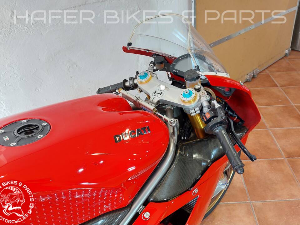 Image 22/67 de Ducati DUMMY (2000)