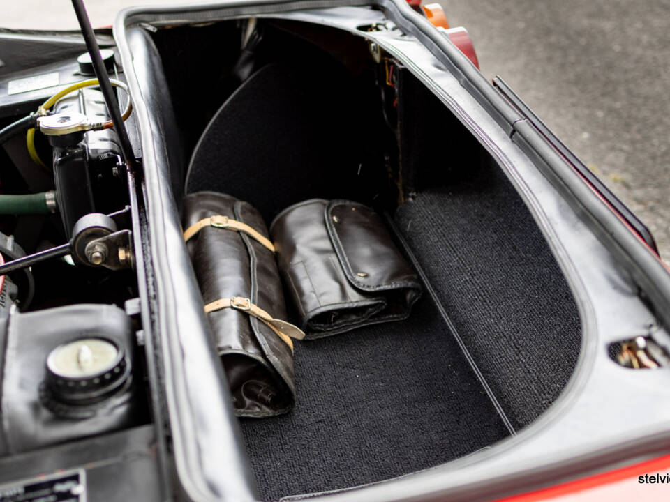 Image 63/65 of Ferrari 308 GTB (1978)