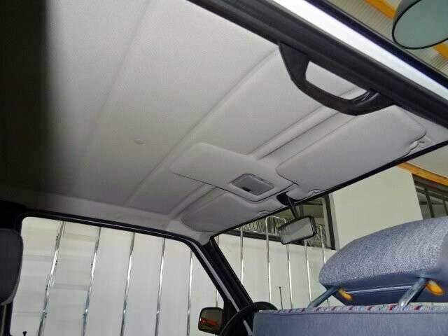 Image 16/29 de Volkswagen Golf II 1.6 (1987)