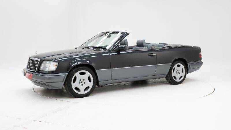 Bild 1/15 von Mercedes-Benz E 220 (1994)