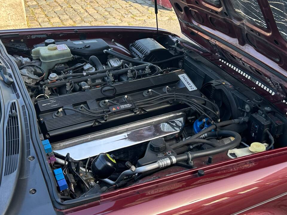 Bild 19/29 von Jaguar XJ 40 3.2 (1994)