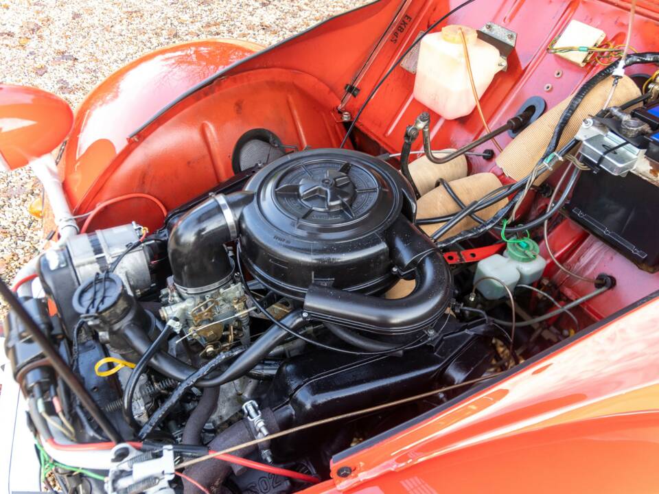 Image 18/50 of Citroën 2 CV 6 (1985)