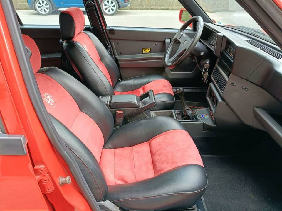 Image 33/42 of Alfa Romeo 75 1.8 (1991)