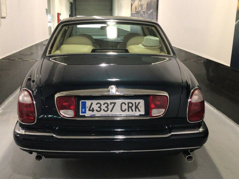 Bild 4/10 von Rolls-Royce Silver Seraph (1999)