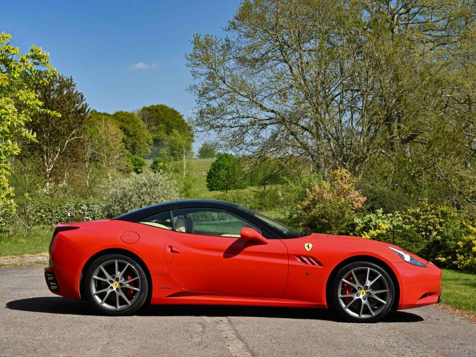 Afbeelding 21/50 van Ferrari California (2011)