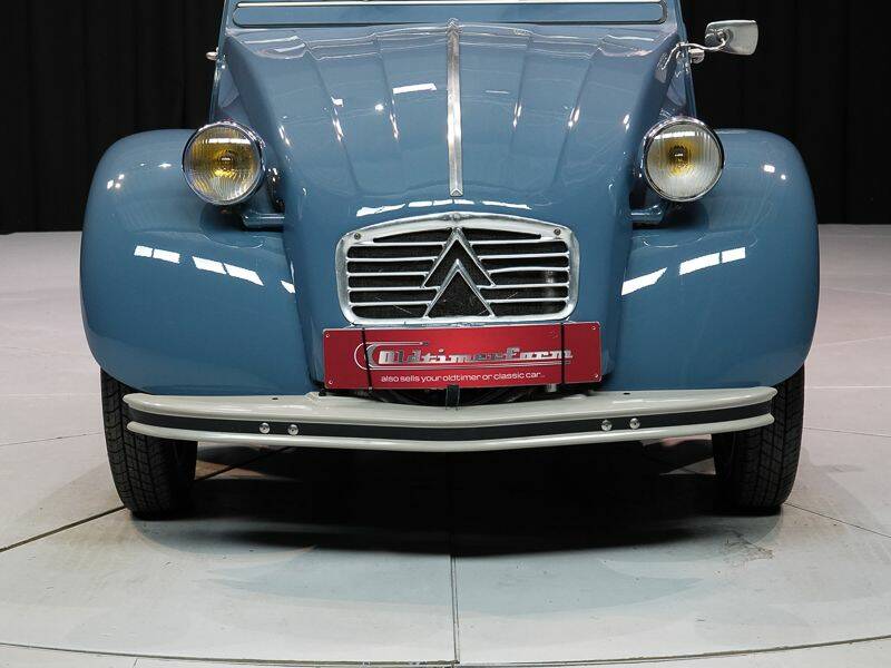 Image 9/15 de Citroën 2 CV (1964)