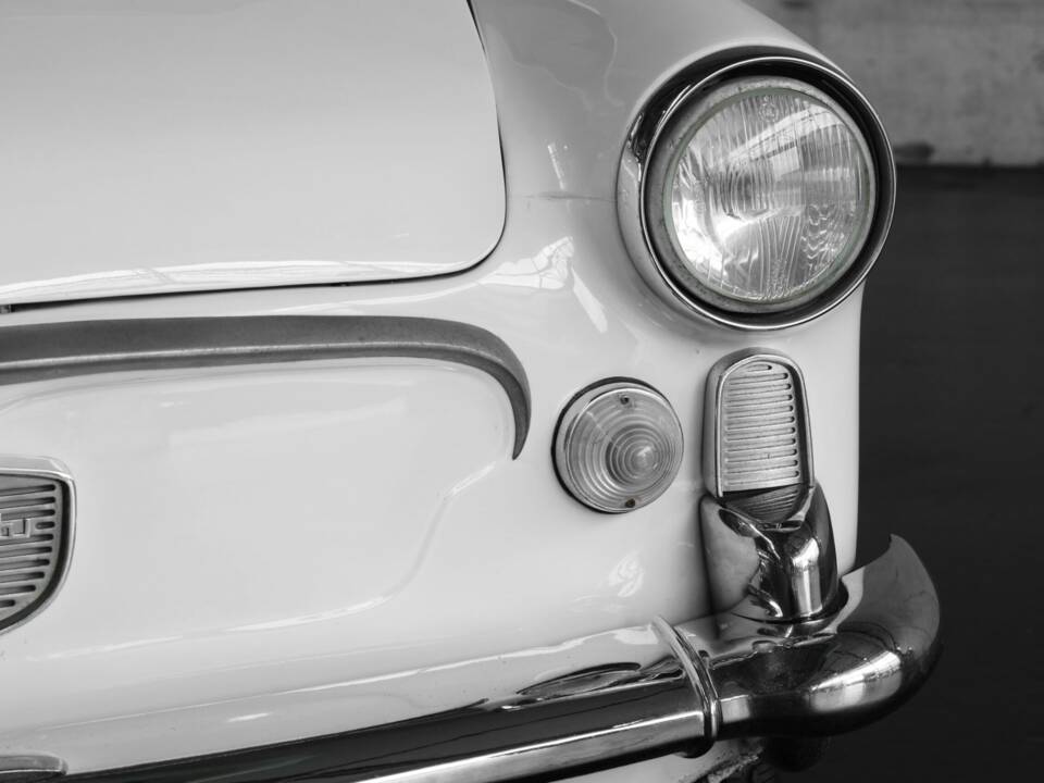 Image 36/37 of Autobianchi Bianchina Convertible (1960)