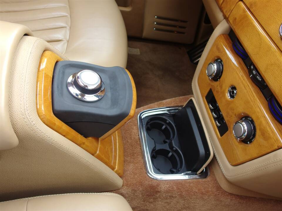 Bild 59/98 von Rolls-Royce Phantom VII (2006)