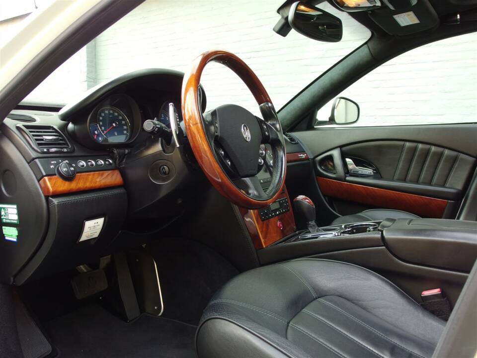 Image 47/99 de Maserati Quattroporte 4.2 (2010)